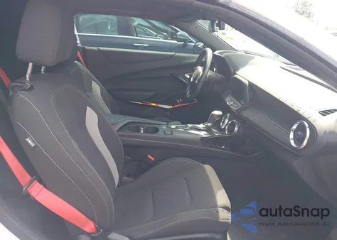 2023 Chevrolet Camaro Lt1/Ss from USA, damaged, VIN 1G1FF3D72P0100525